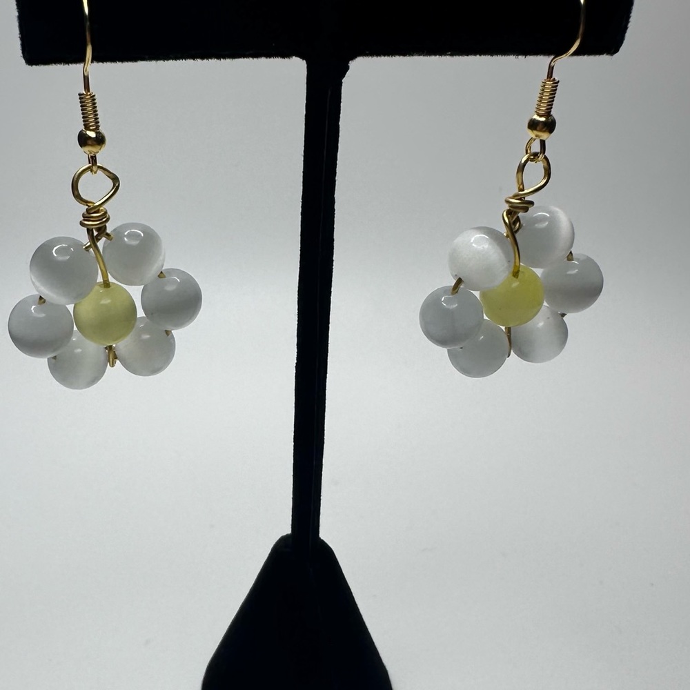 Elegant White and Yellow Cat-Eye Beaded Earrings